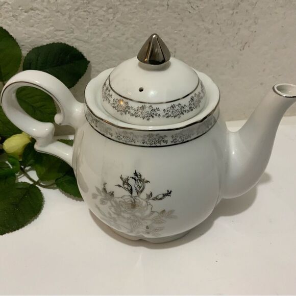 VTG Norcrest Fine 25th Anniversary Chatillon Fine Tea Pot China Silver Muscial - Picture 10 of 11